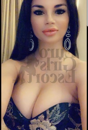 Marie-cathy call girl and tantra massage